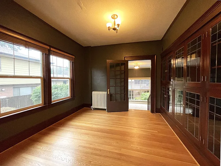 5514 NE Halsey St — Photo 5