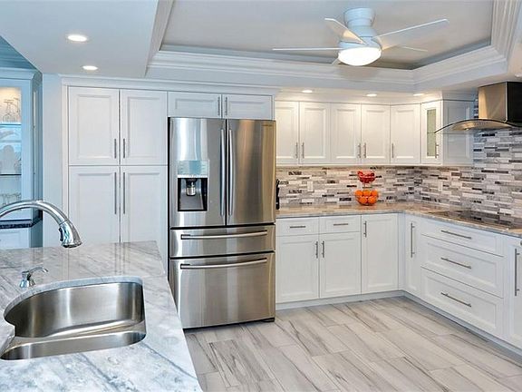 2nd image of 888 Blvd Of The Arts APT 405