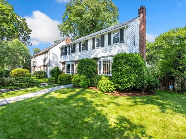 163 Central Parkway, Mount Vernon, NY 10552