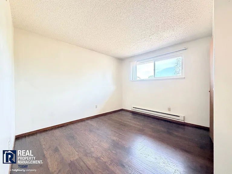 DB&D Realty LLC - 6115 — Photo 17