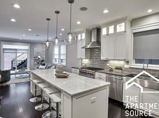 2340 W Belden Ave, Chicago, IL 60647