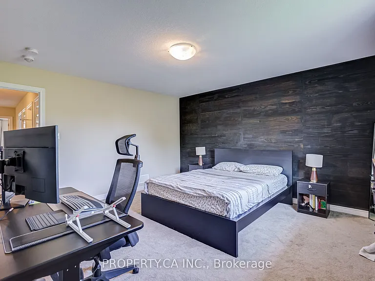 14 Amos Dr #2 — Photo 27