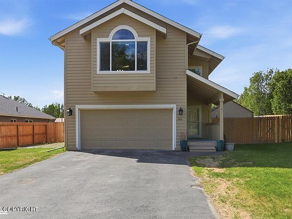 2nd image of 484 N Denali St