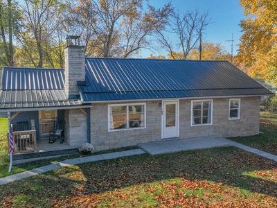 105 Meadowbrook Blvd, Kingsford Heights, IN, 46346