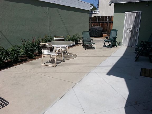 3rd image of 145 S Yale Ave APT 6