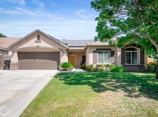 11102 Vista Del Rancho Dr, Bakersfield, CA 93311