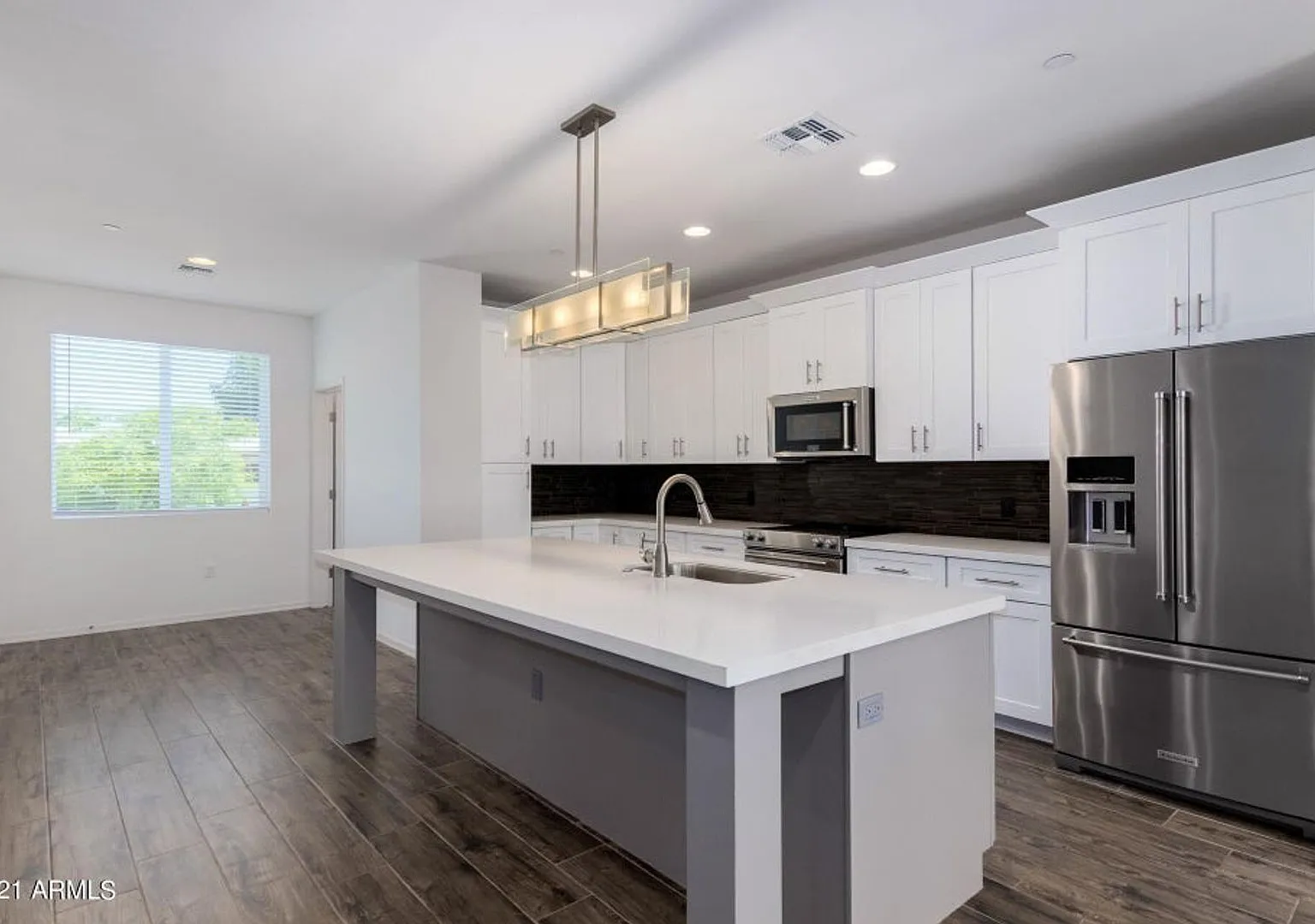 The Aeries Townhome Apartments — Photo 4