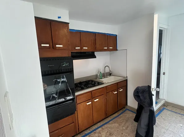 458 11th Street image 1 of 10