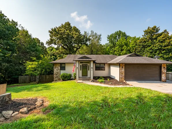 415 White Oak Cir, Kodak, TN 37764