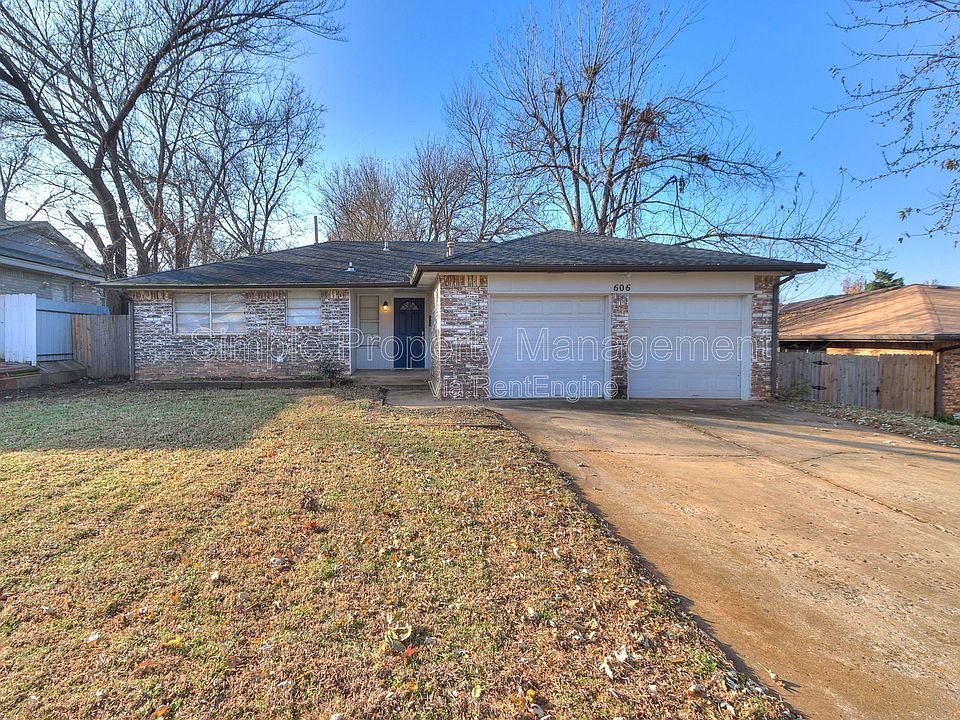 1st image of 606 Elmwood Dr