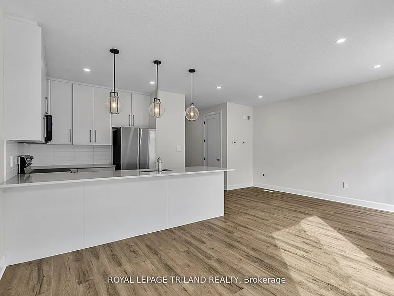 175 Doan Dr E #231 — Photo 5