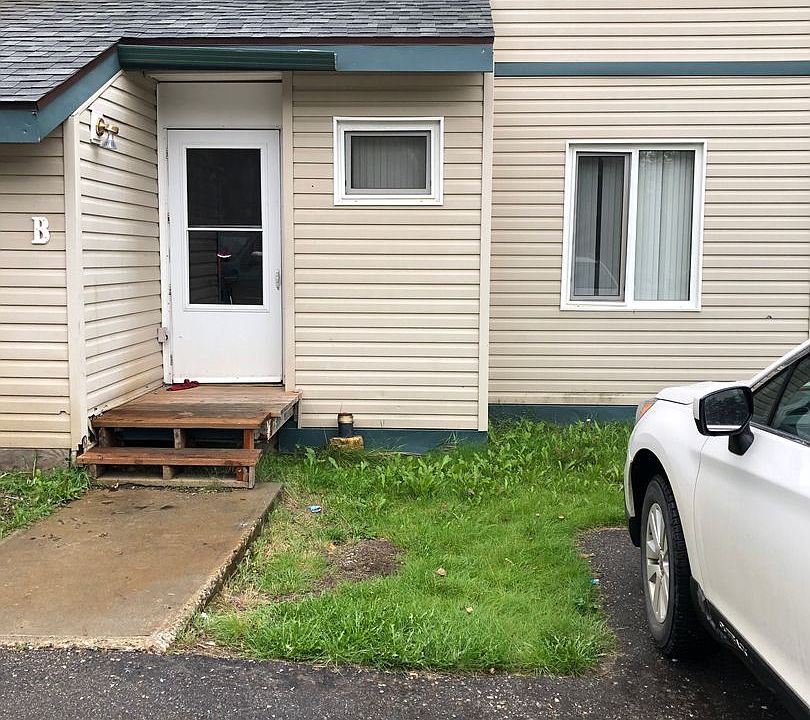 1st image of 1427 Kent Ct #A