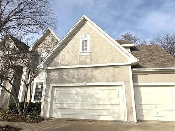 2634 SW Wintervalley Dr, Lees Summit, MO 64081