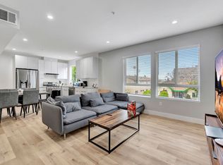 546 N Harvard Blvd #3B-3BA, Los Angeles, CA 90004