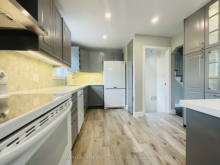 20 Roselm Rd — Photo 12