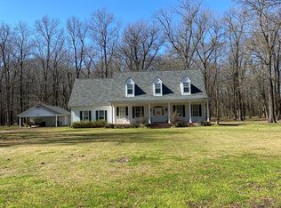 2136 Carol St, Greenville, MS 38703