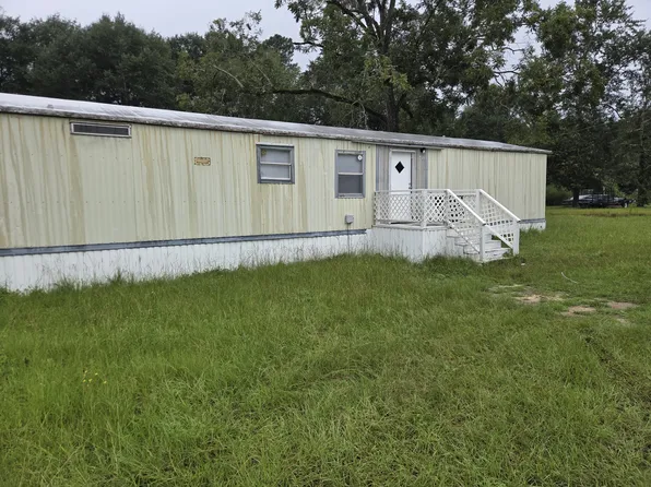 403 Railroad Ave N, Salley, SC 29137