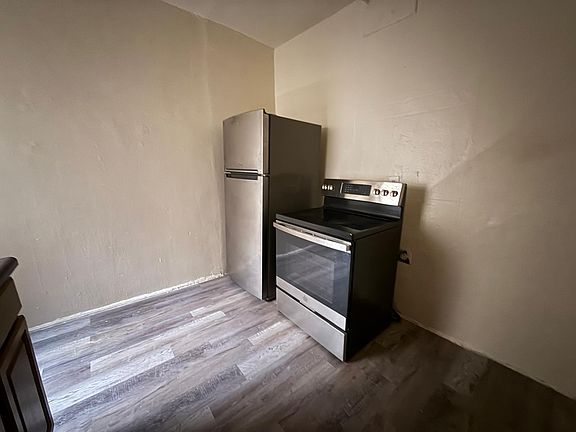 2nd image of 82 Hamilton Ave APT 41