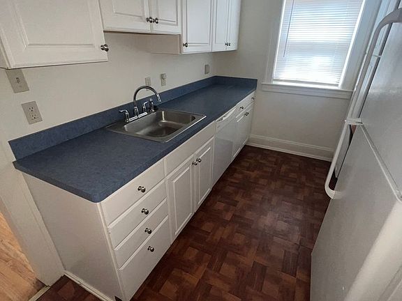 3rd image of 2626 N Moreland Blvd APT 7