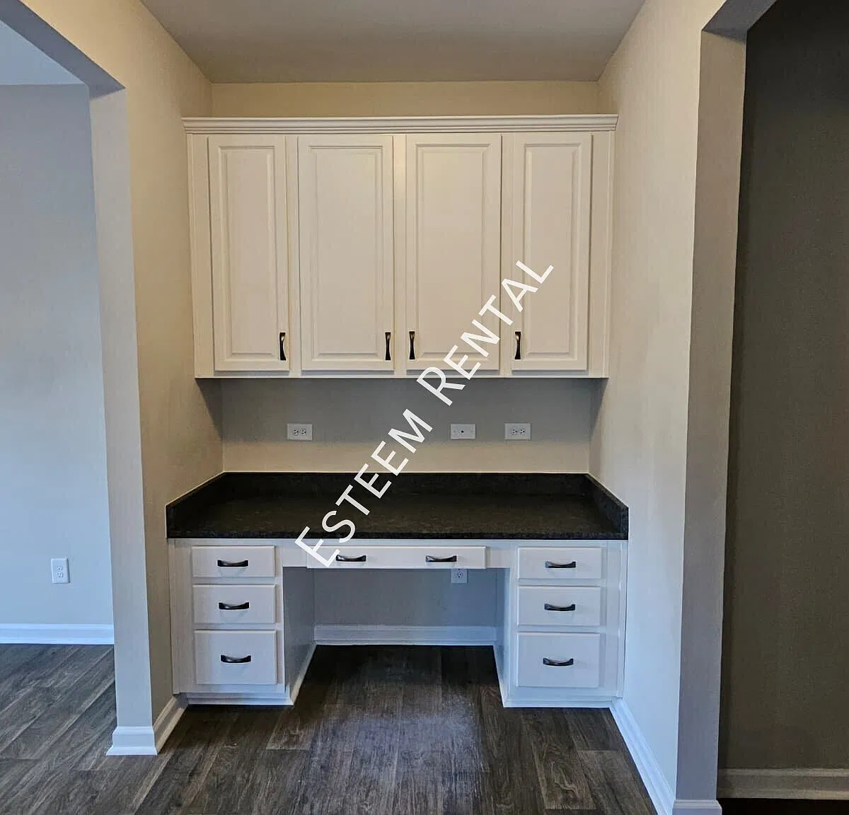 3 bed, 2.5 bath, 2262 sqft, $1,950 — Photo 3