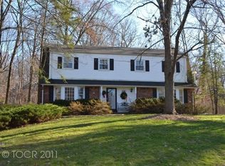 22 Rambling Brook Rd, Upper Saddle River, NJ 07458