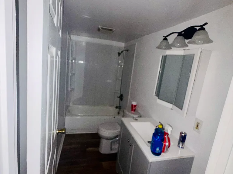 1811 Owen St #2 — Photo 8