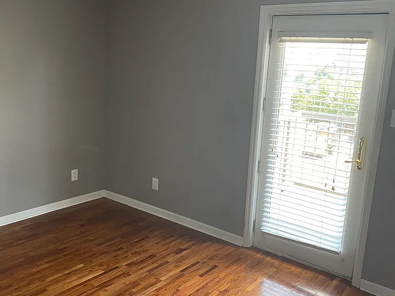 1201 Laurel Ave #305 — Photo 15