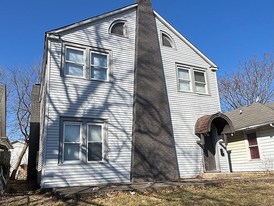 1st image of 1615 Main St
