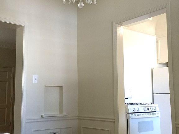 Room that can be used as a dining room or office