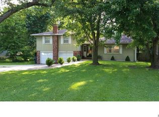 141 Smith Rd, Lebanon, MO 65536