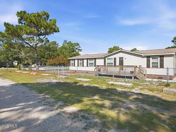 3rd image of 4864 Coastal Drive SE