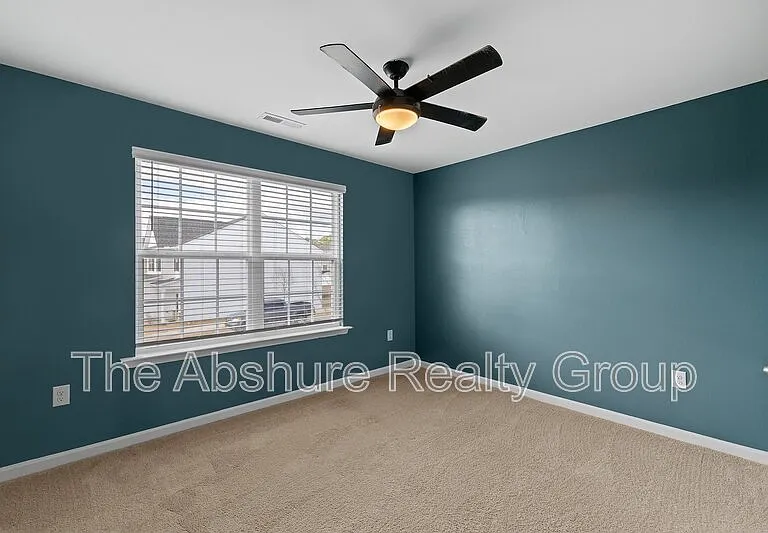 49 River Bank Rd — Photo 34