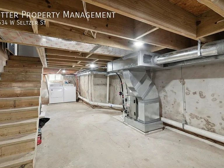 2634 W Seltzer St — Photo 19