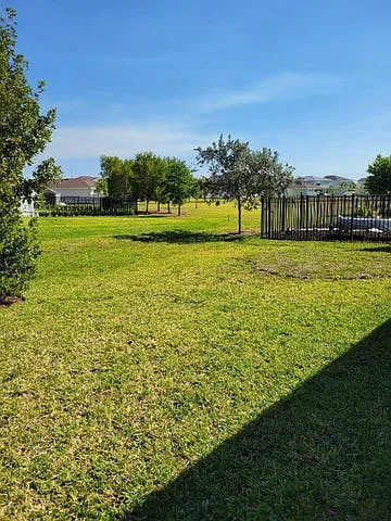 3 bed, 1811 sqft, $3,350 — Photo 4