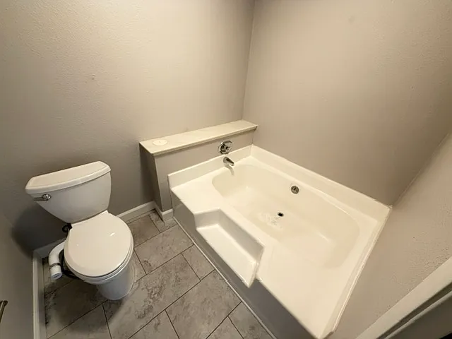 2918 Sunbird Dr — Photo 29