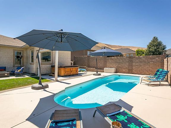 2nd image of 1788 Meadow Hills Dr