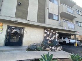 1902 S. Victoria Ave.