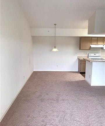 5th image of 4670 Saint Croix Ln APT 635