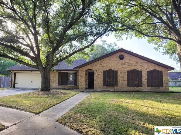 308 Sherwood Dr, Victoria, TX 77901