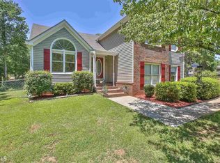 115 Natures Cove Rd, Newnan, GA 30263