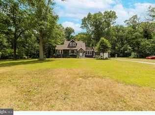 968 Strawberry Ave, Vineland, NJ 08360