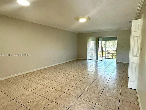 4th image of 4291 NW 9th Ave APT 202