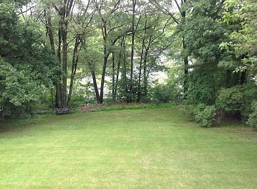 2nd image of 4 Geana Ln