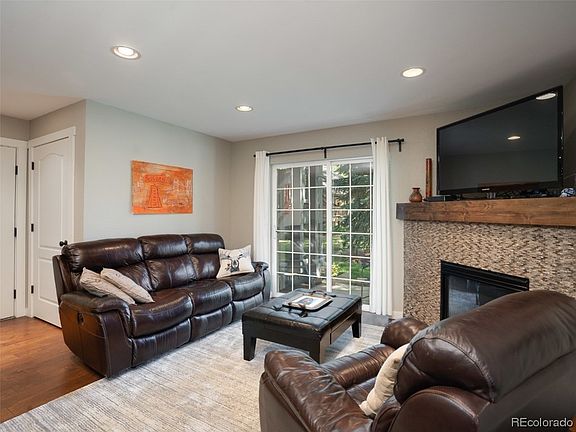 3rd image of 1478 Morgan Court UNIT 1701