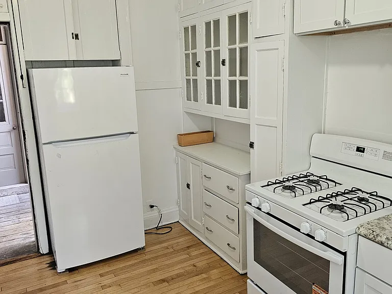 1934 W Estes Ave #1E — Photo 15
