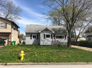 1475 Wayne St, Barberton, OH 44203
