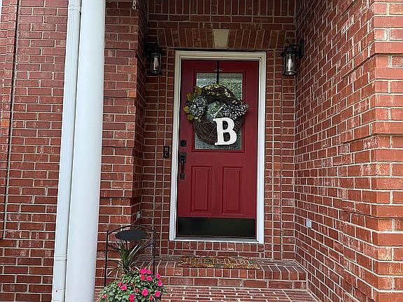 2nd image of 3917 Towering Oaks Dr