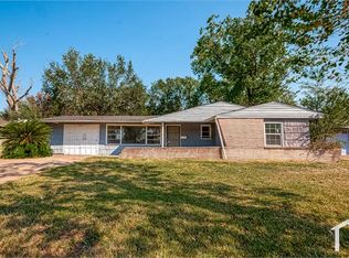 5963 Ridgeway Dr, Houston, TX 77033