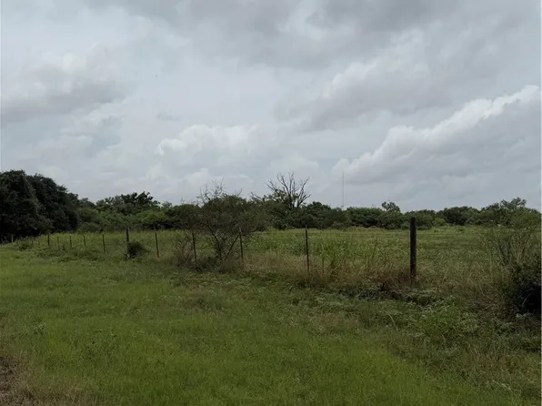 1247 Sleepy Hollow Ln, New Braunfels, TX 78130