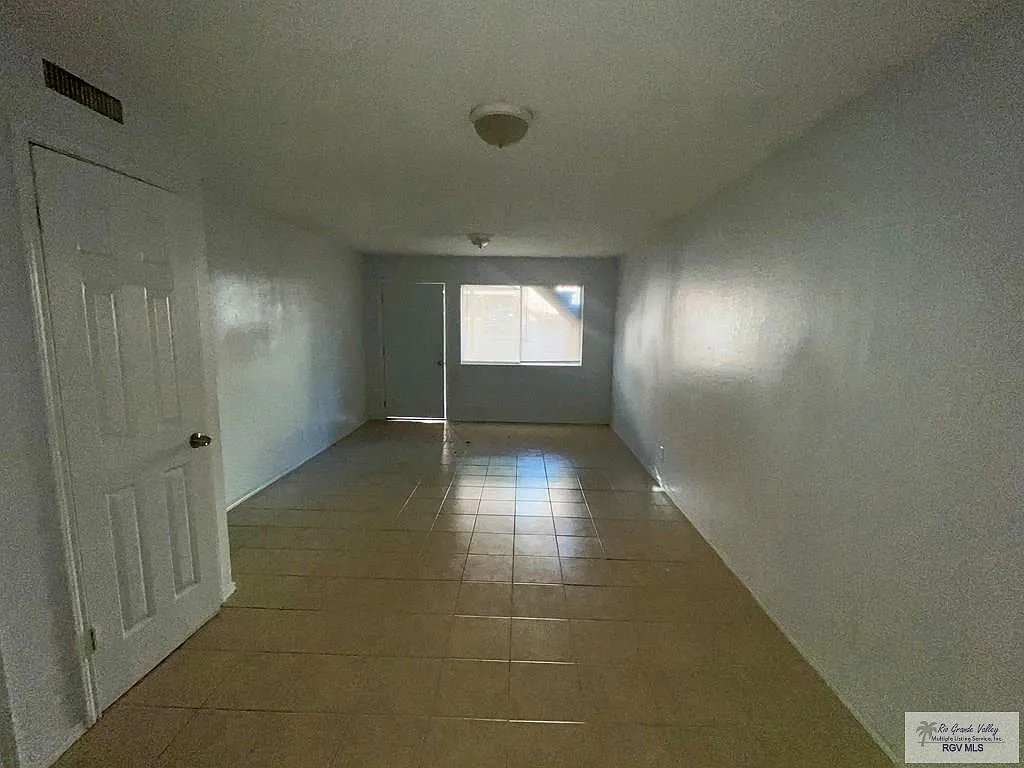 602 Scotch St — Photo 4